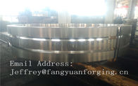 Os anéis de aço inoxidável Martensitic do forjamento forjaram o tratamento térmico F6A girado áspero SUS410 SUS403 S40300 X6Cr17 da barra
