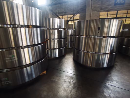 Espessura 250 mm Anéis forjados Tratamento térmico QT concebidos para usinas de energia e equipamentos do sector energético que necessitem de componentes